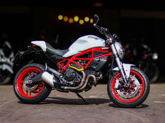 DUCATI MONSTER 797 